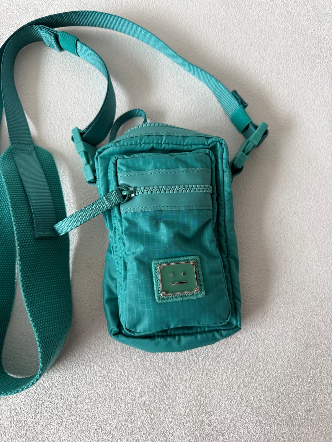 아크네스튜디오(Acne Studios) 미니 크로스백 상품이미지3