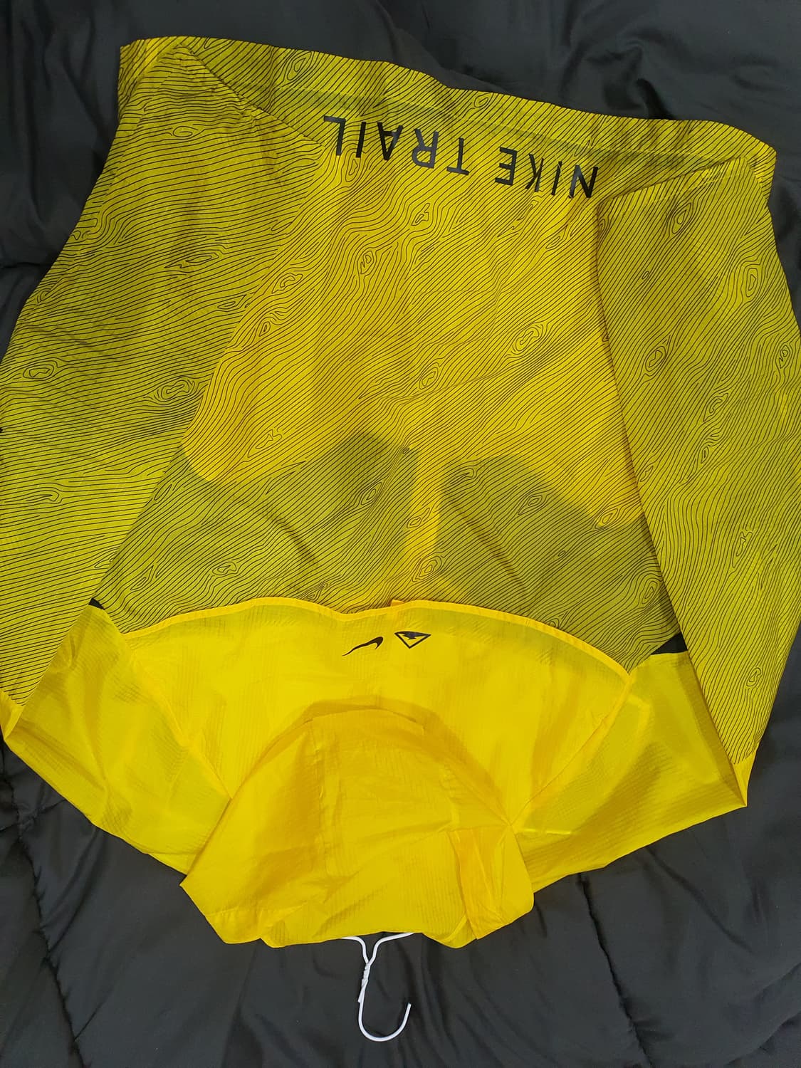 나이키런닝 트레일바람막이 상품이미지3