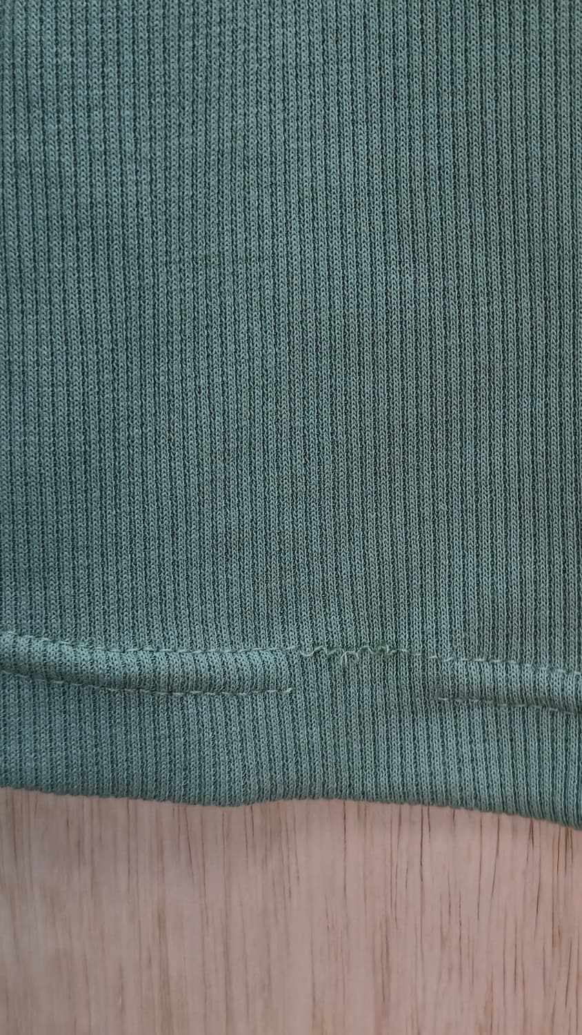 Lesmetins 슬리브리스 탑 그린 탑  상품이미지8