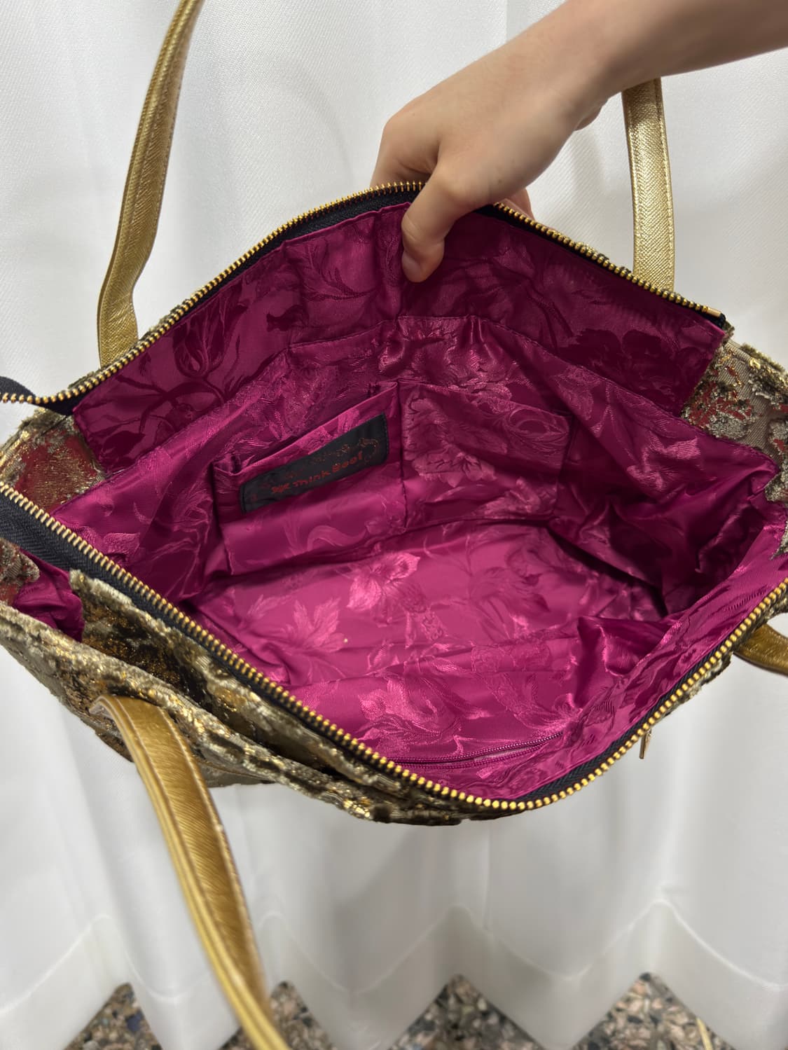 think bee! Gold design bag 상품이미지5