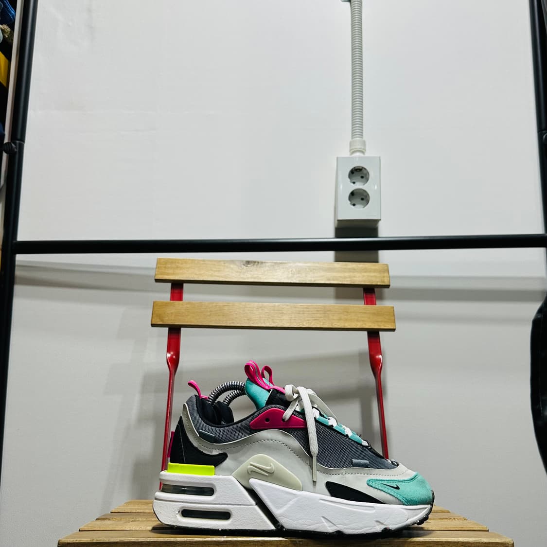 230) 나이키 운동화 여성 여자 신발 에어맥스 퓨리오사 상품이미지1