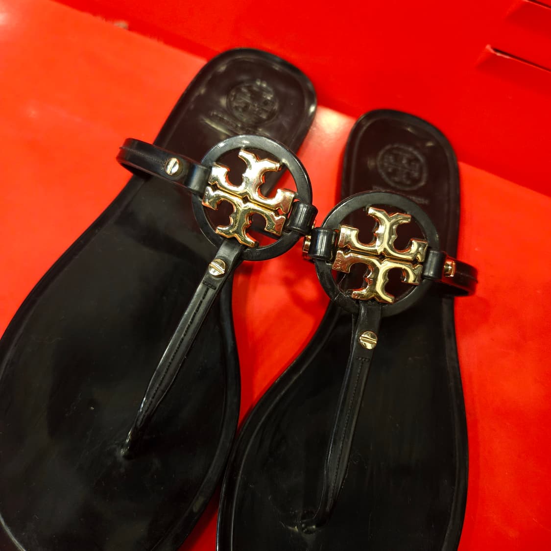 토리버치(TORY BURCH) 골든 버클 쪼리 슬리퍼 7size 상품이미지2