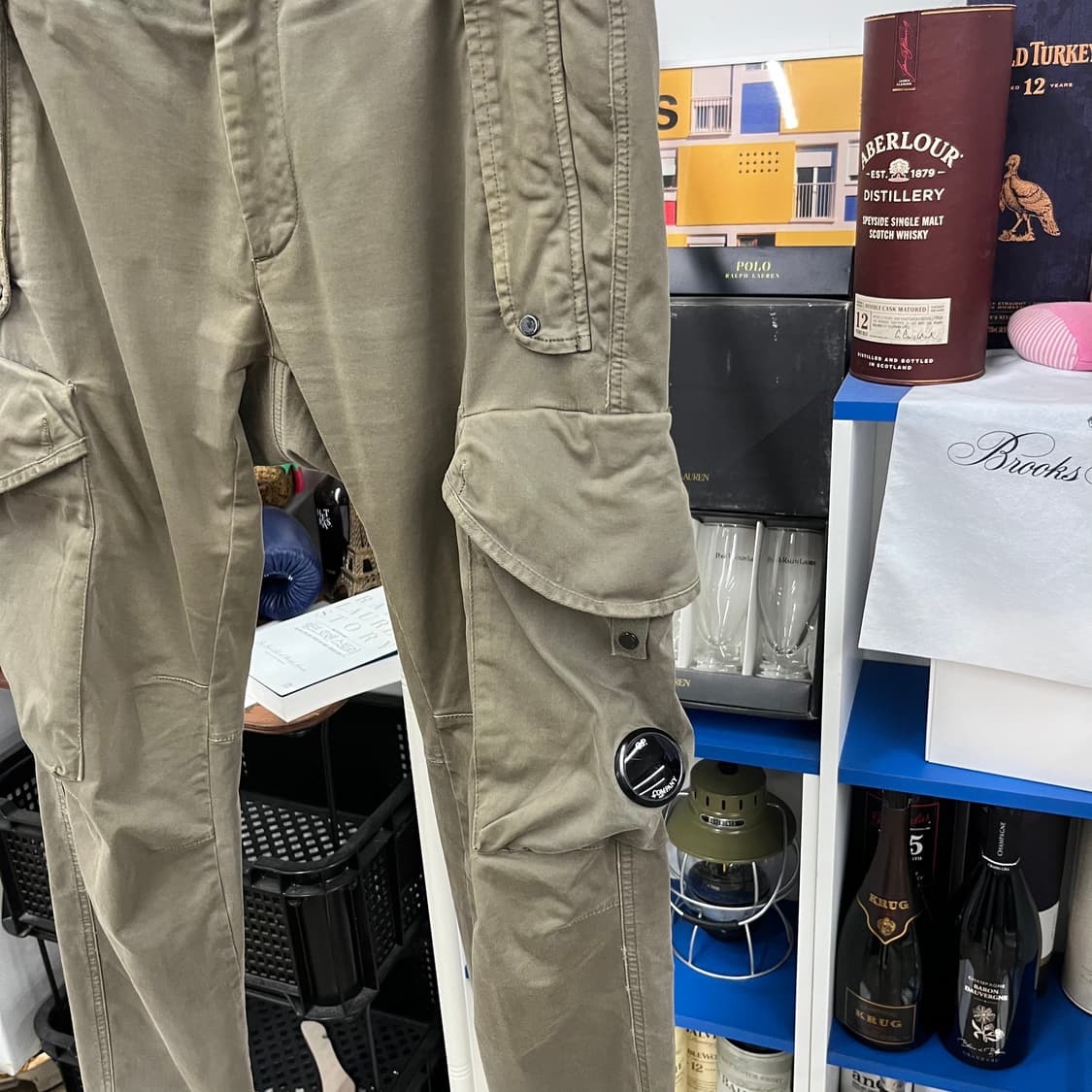 Cp컴퍼니 렌즈와펜 탄창포켓 카고팬츠 46  상품이미지3