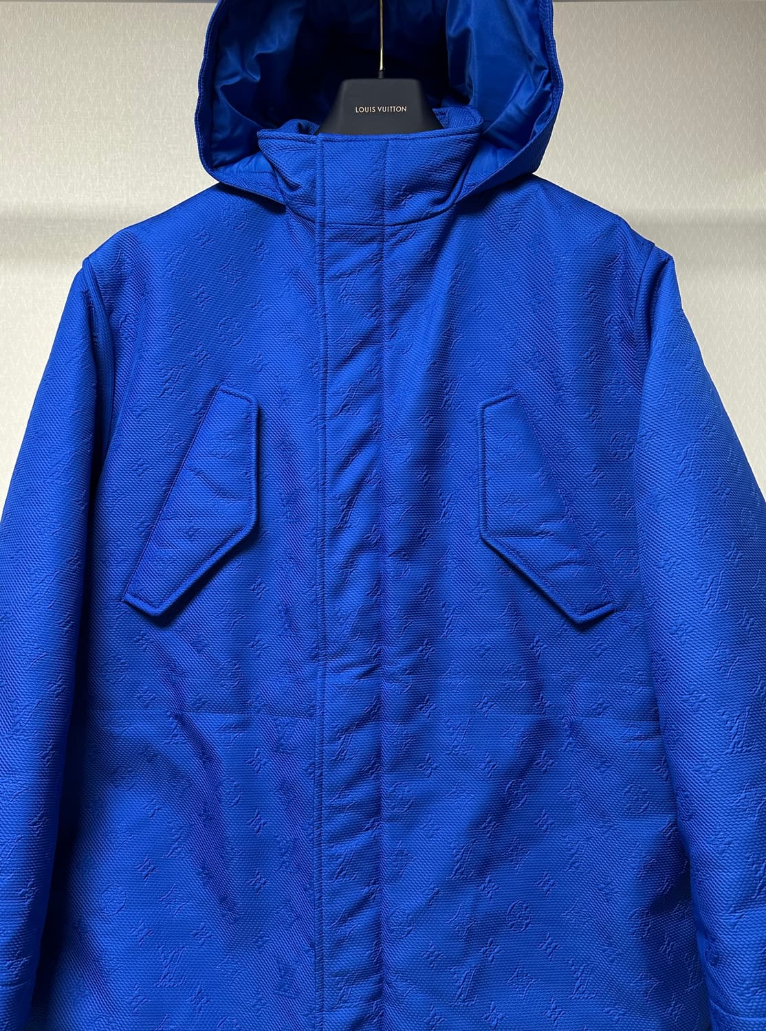 루이비통 버질아블로 모노그램 롱패딩 50(105) 국내판 상품이미지1