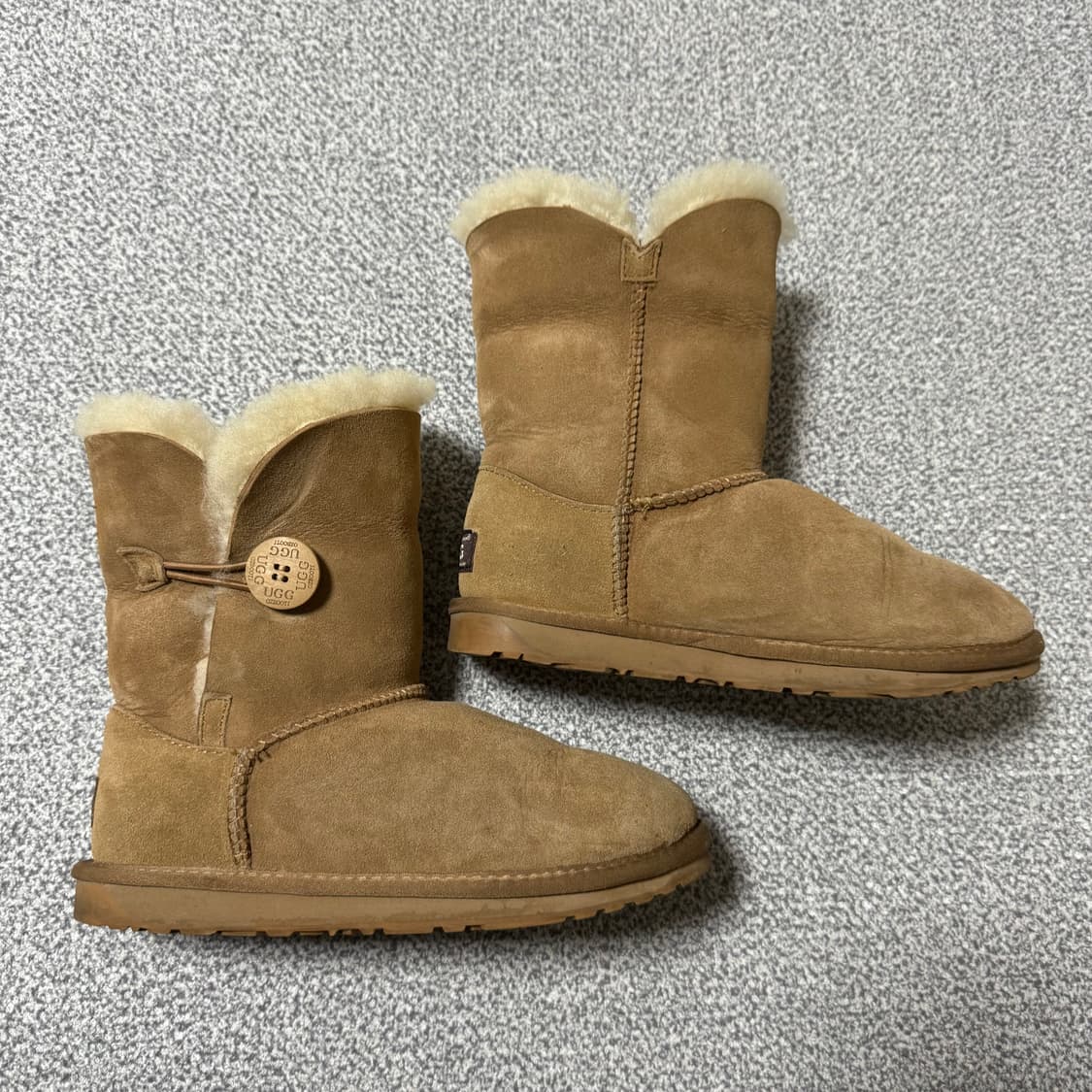 [정가 15만원] UGG OZWEAR 어그 부츠 245 상품이미지4