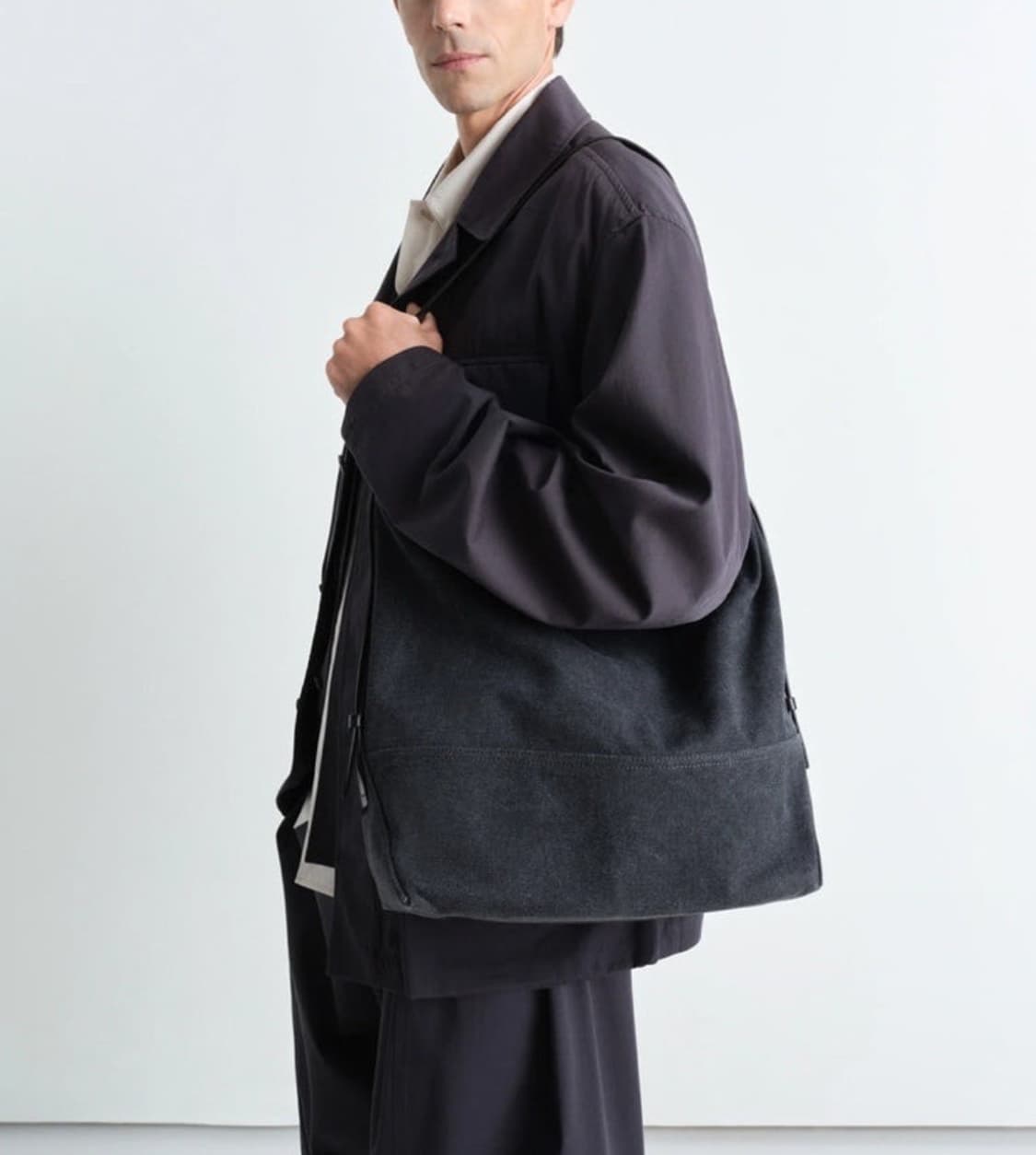 르메르 벨티드 토트백 상품이미지4