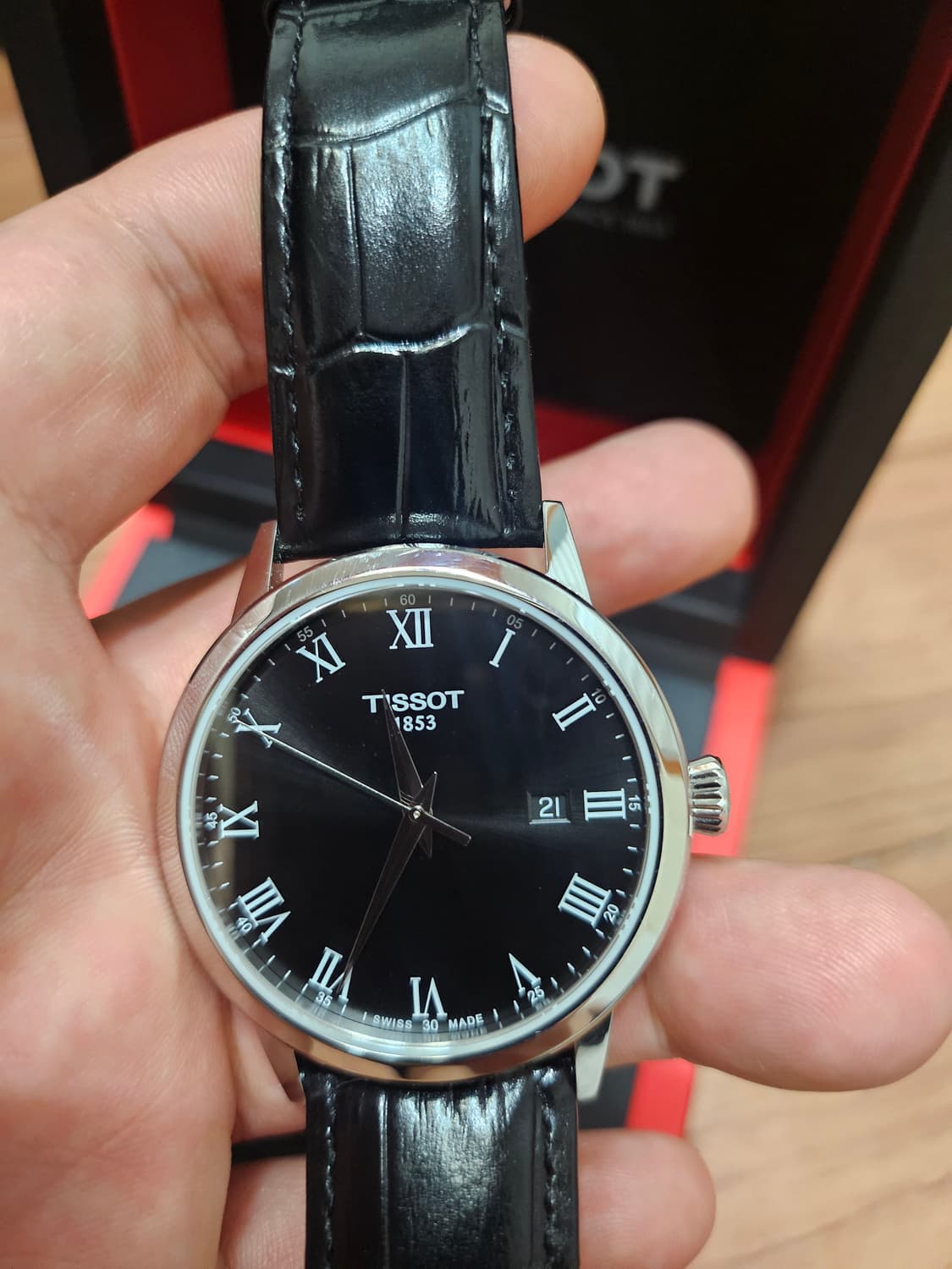 티쏘 클래식 시계 상품이미지3