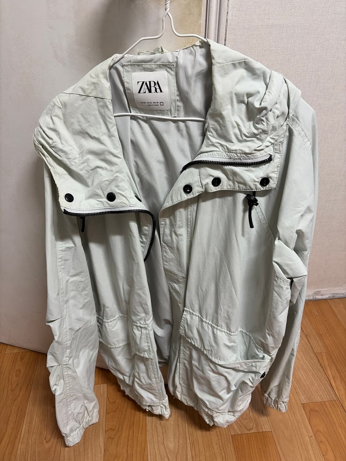 zara 나일론 윈드브레이크 상품이미지1