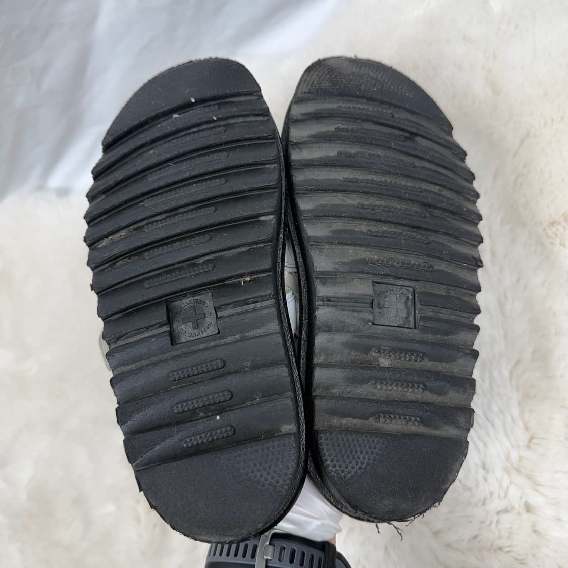 240) 닥터마틴 블레어 화이트 하이드로 슬리퍼 상품이미지6