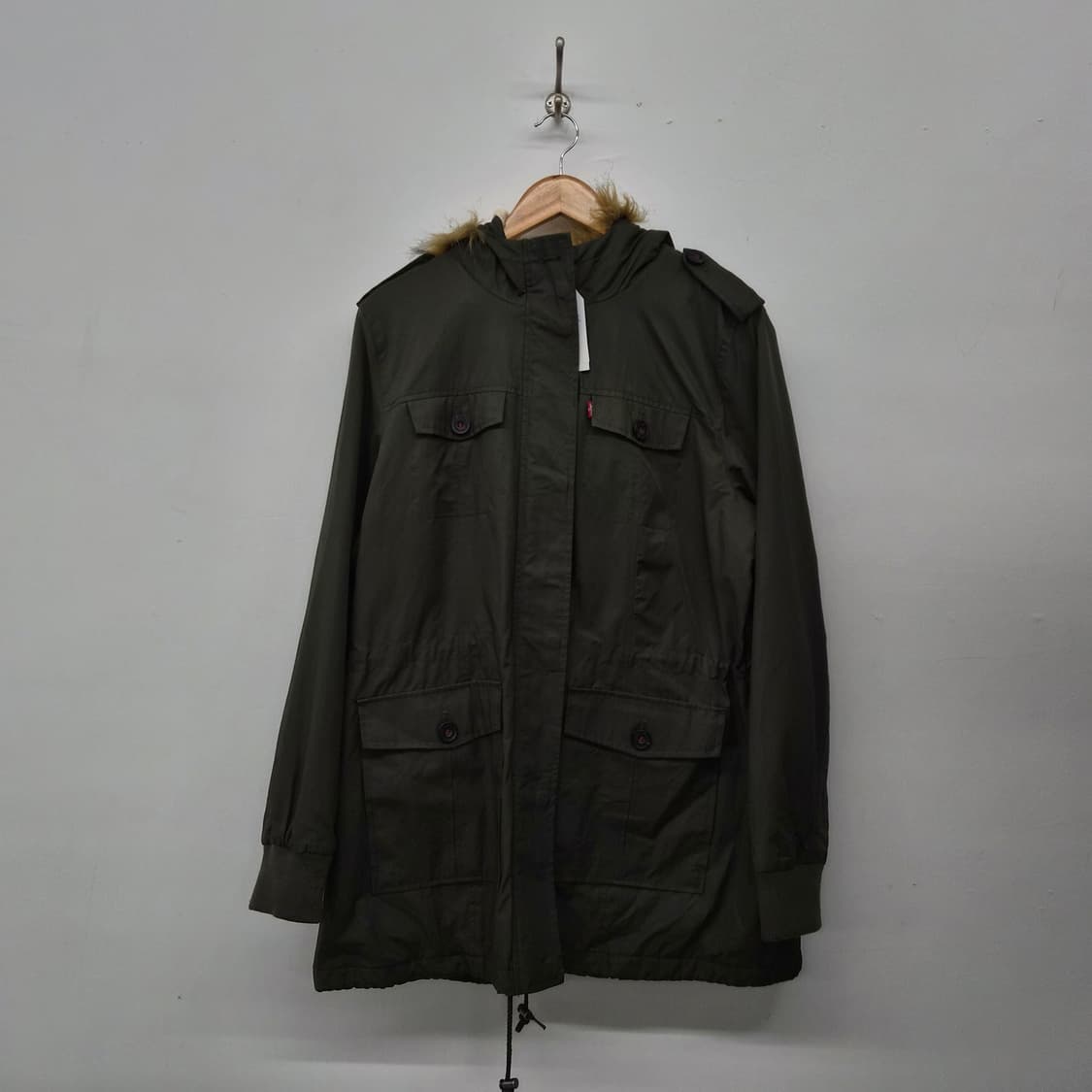 리바이스 카키색 야상 후드 점퍼 남성 L 상품이미지1