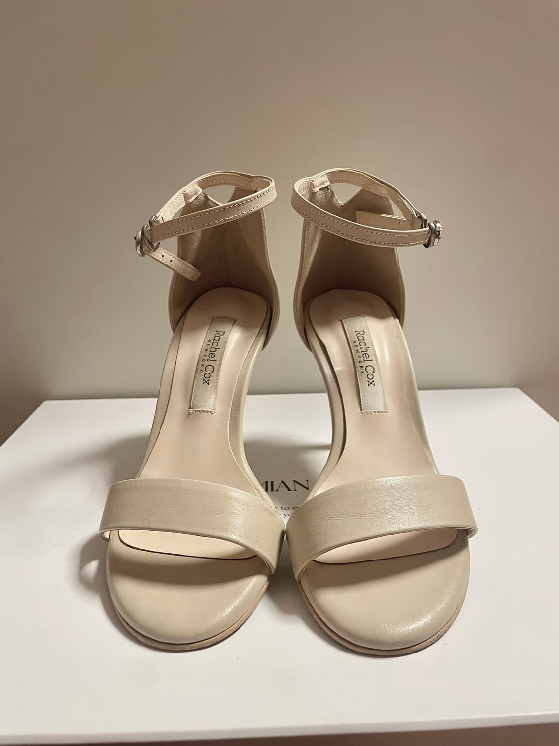 레이첼콕스 소가죽 샌들 힐 스트랩 하이힐 220 상품이미지3