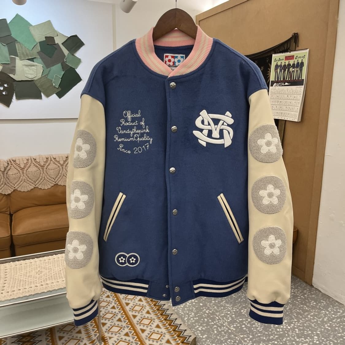 반디더핑크 X SM 엔터테이먼트 아티스트 바시티 자켓 XL C10953 상품이미지3