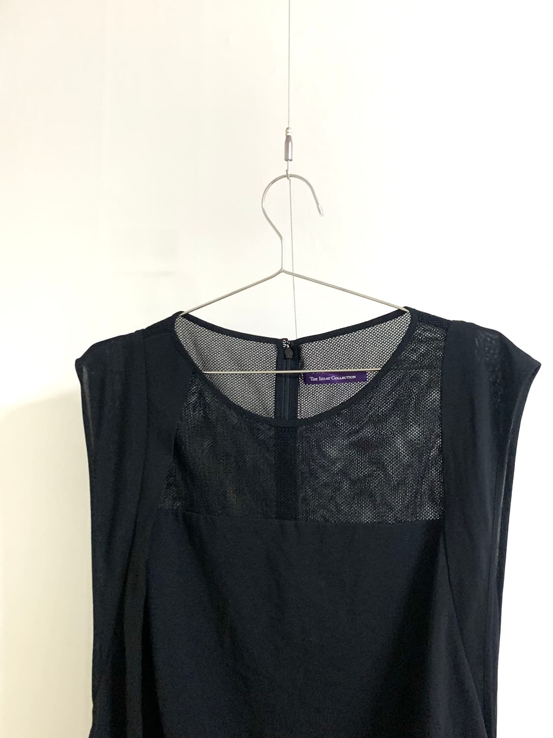 The Izzat Collection 슬리브리스 상품이미지3