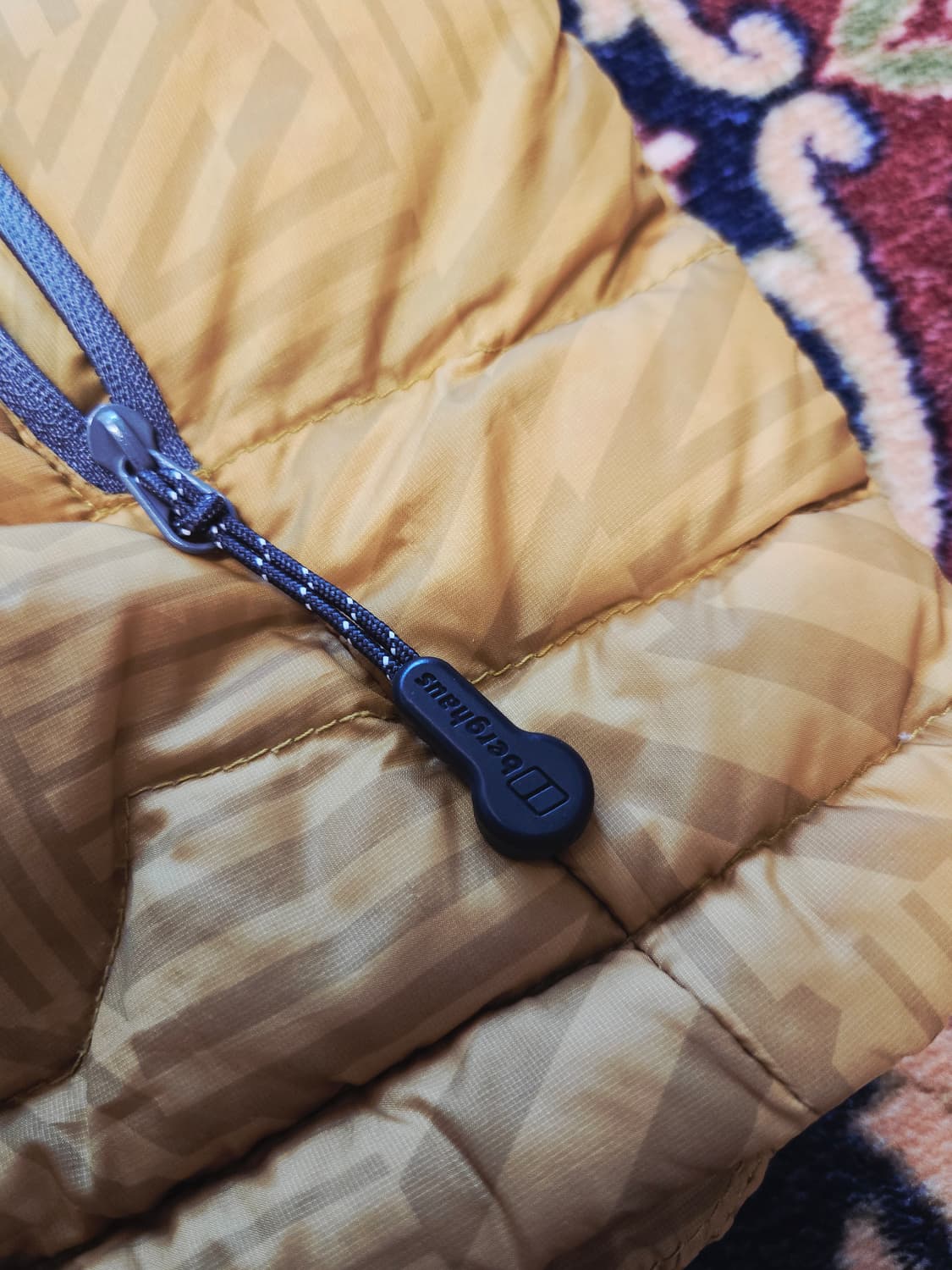 버그하우스 berghaus 거위털 경량 다운 자켓 (95)

 상품이미지4