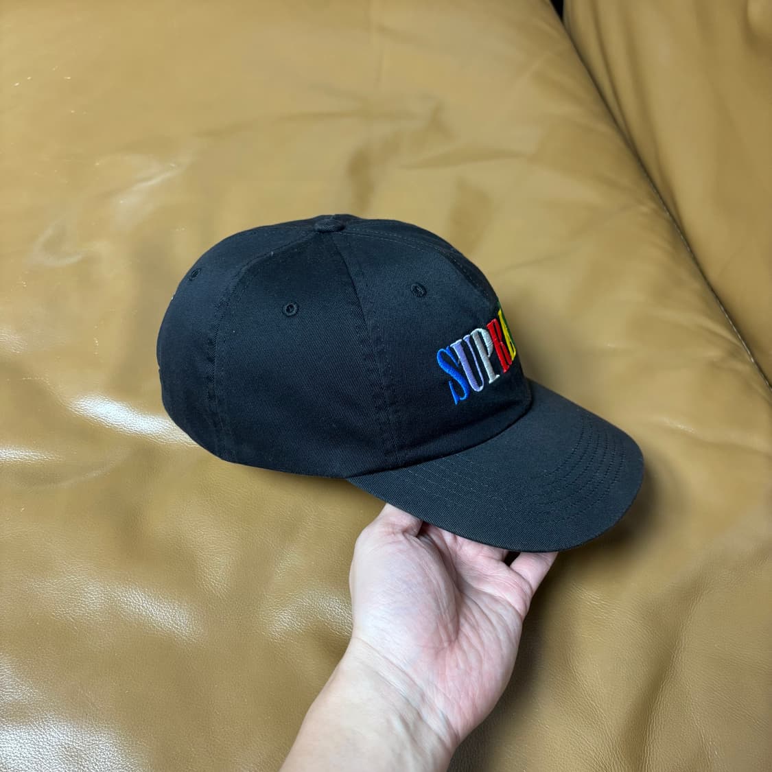 슈프림 6패널 볼캡 모자 멀티 컬러 로고 블랙 상품이미지3