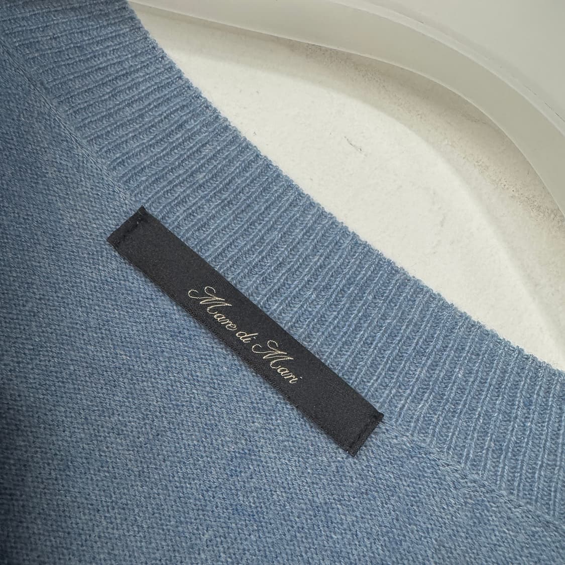 마레디마리 캐시미어100 브이넥 풀오버 상품이미지3