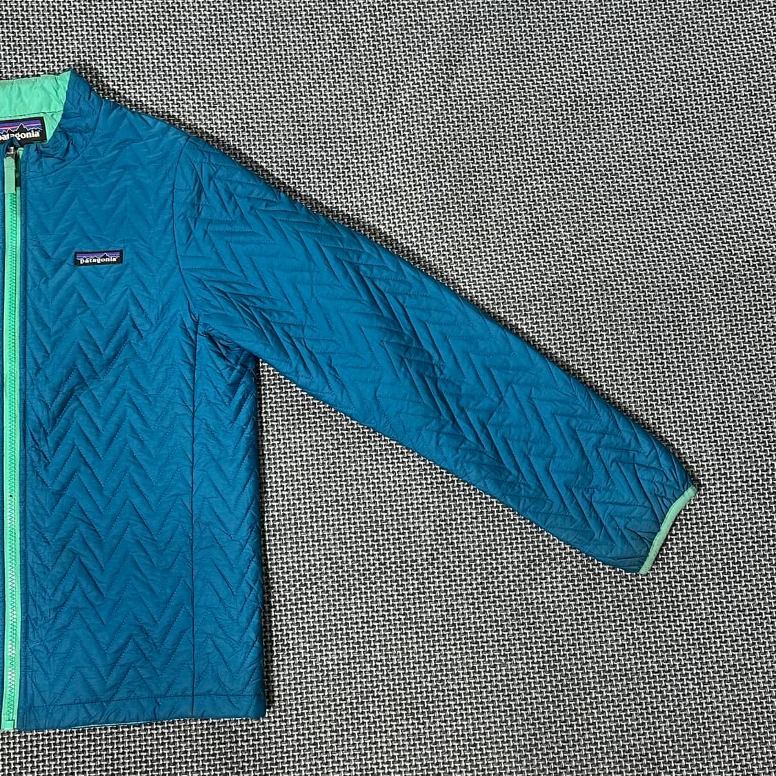 파타고니아 경량 패딩 (XL/old-8212) 상품이미지4