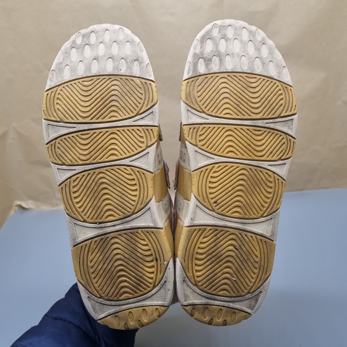 나이키 에어 어템포 된장 미드240 상품이미지3