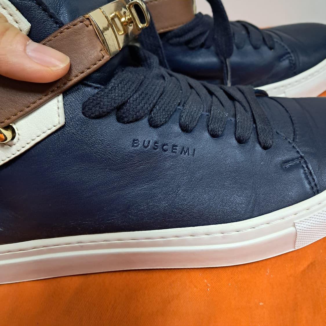 부세미 BUSCEMI 하이탑 스니커즈 42 상품이미지4