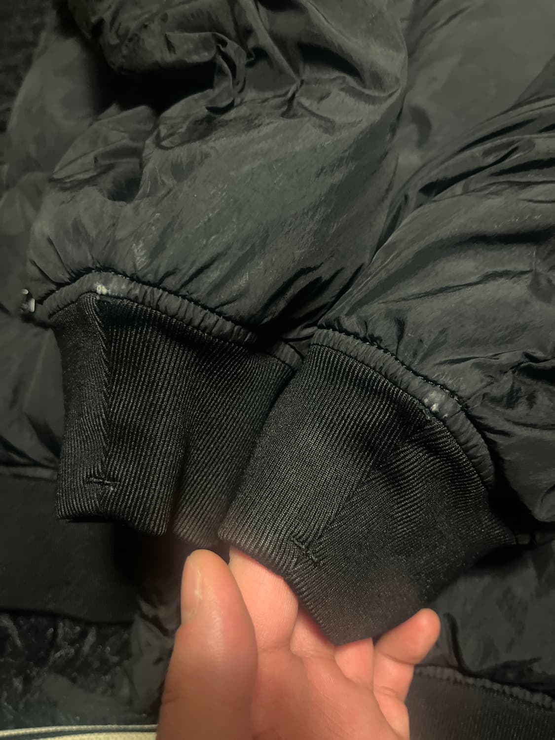 XL) 17fw 스톤아일랜드 크링클랩스 패딩 블랙 (우원재패딩) 상품이미지4