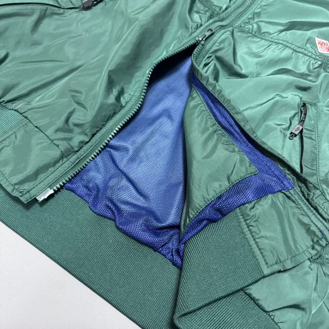 단톤(DANTON) 포레스트그린 나일론 하이넥 타페타 윈드브레이커 상품이미지5