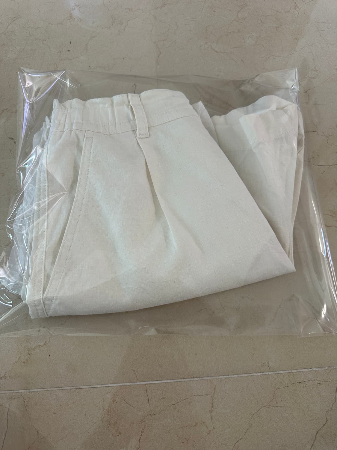 유니클로 린넨 쇼츠 오프화이트 S (55추천)    상품이미지4