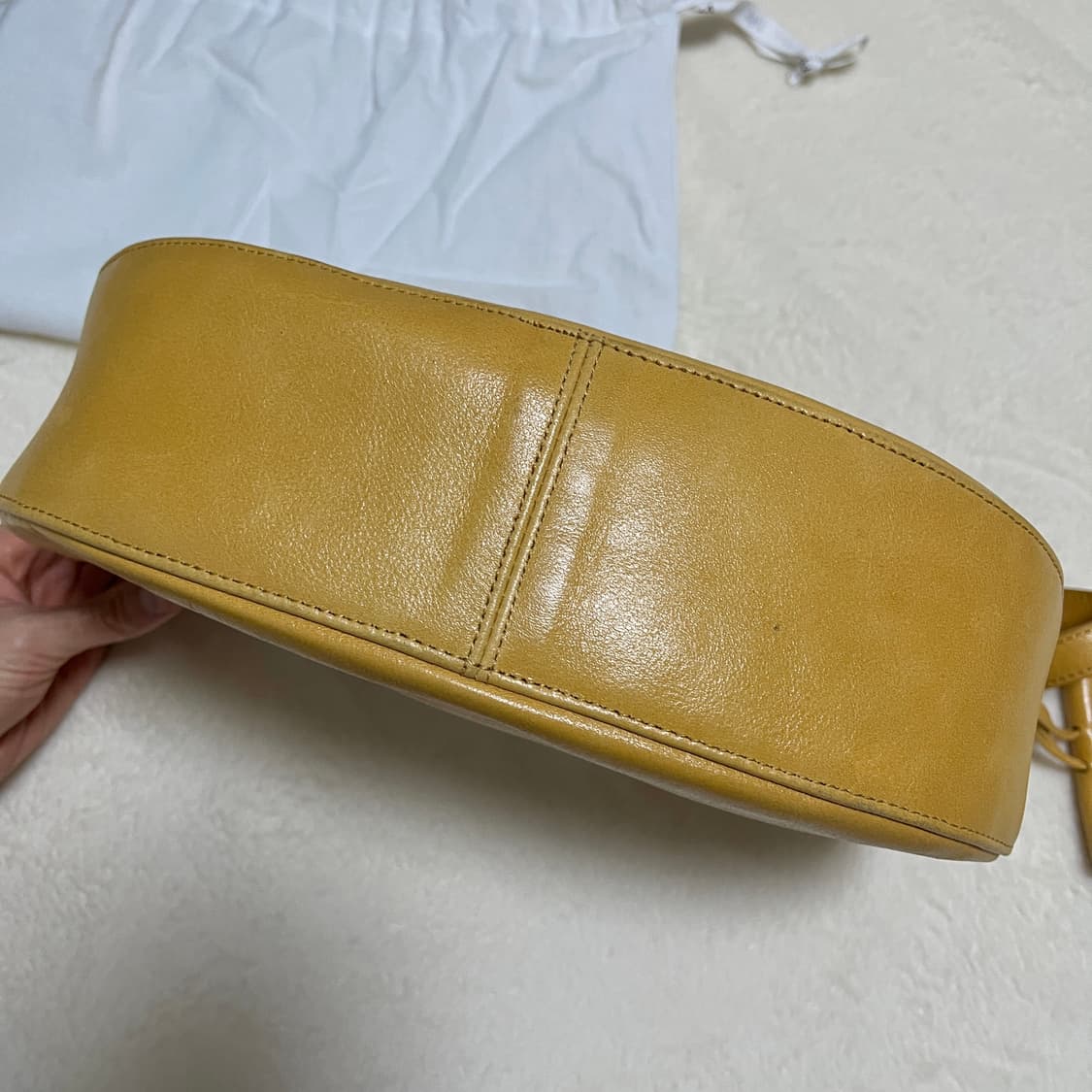 소프트서울 마들렌백 머스타드 상품이미지4