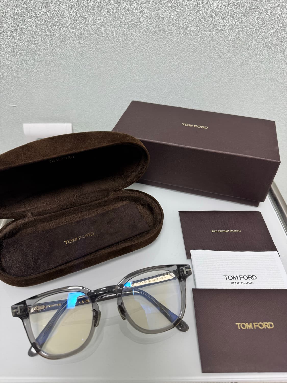 톰포드 TF-5922 투명그레이 안경 상품이미지1