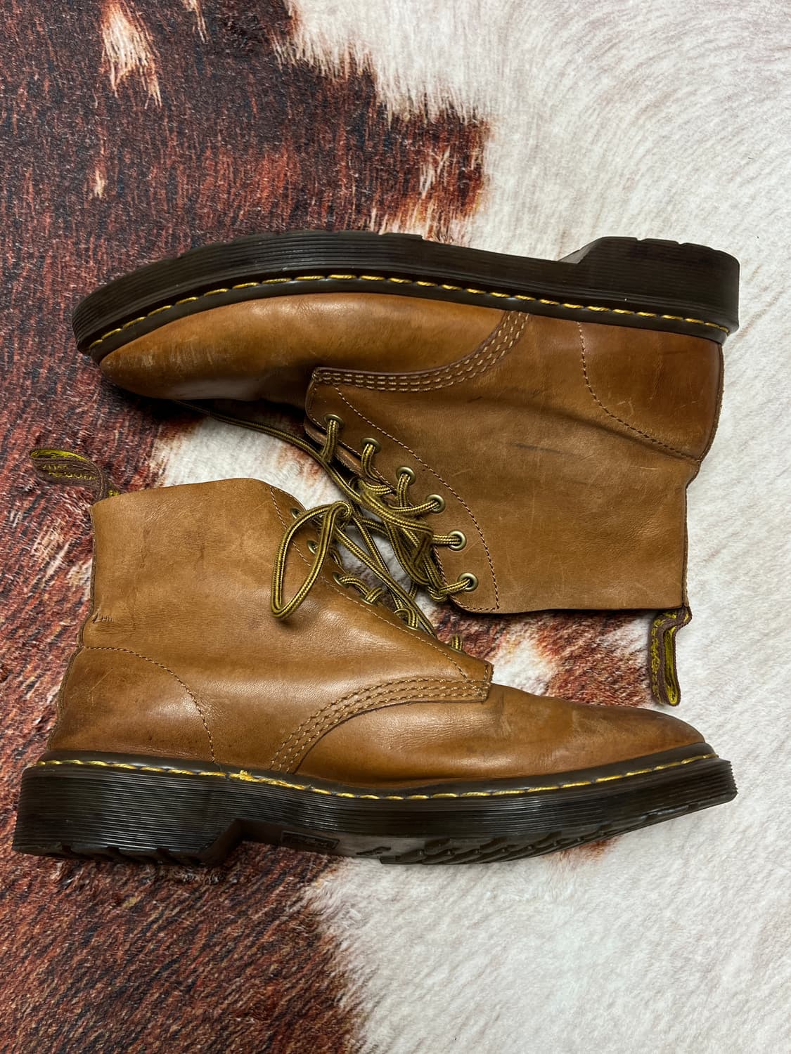 [42] 닥터마틴 ALI 6홀 워커 브라운 상품이미지3