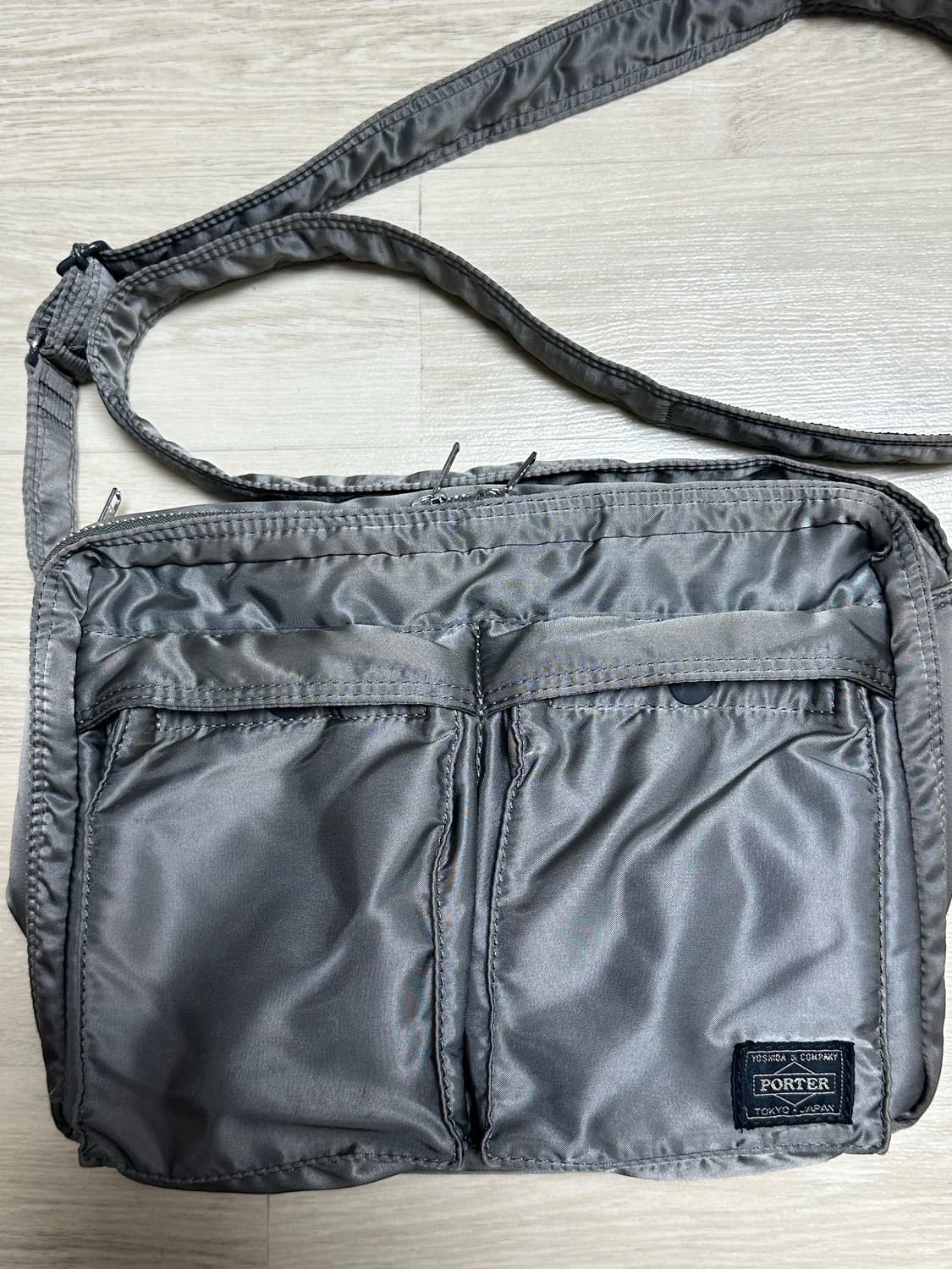 PORTER 요시다 포터 탱커 숄더백 L 실버 그레이 상품이미지1