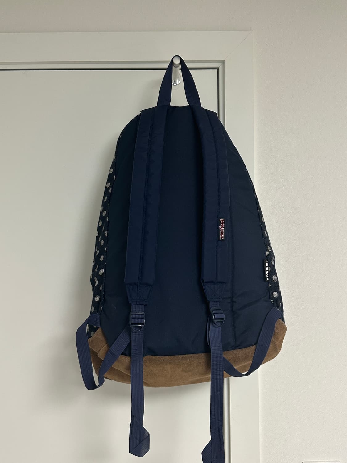 잔스포츠 도트 땡땡이 백팩 네이비 상품이미지3