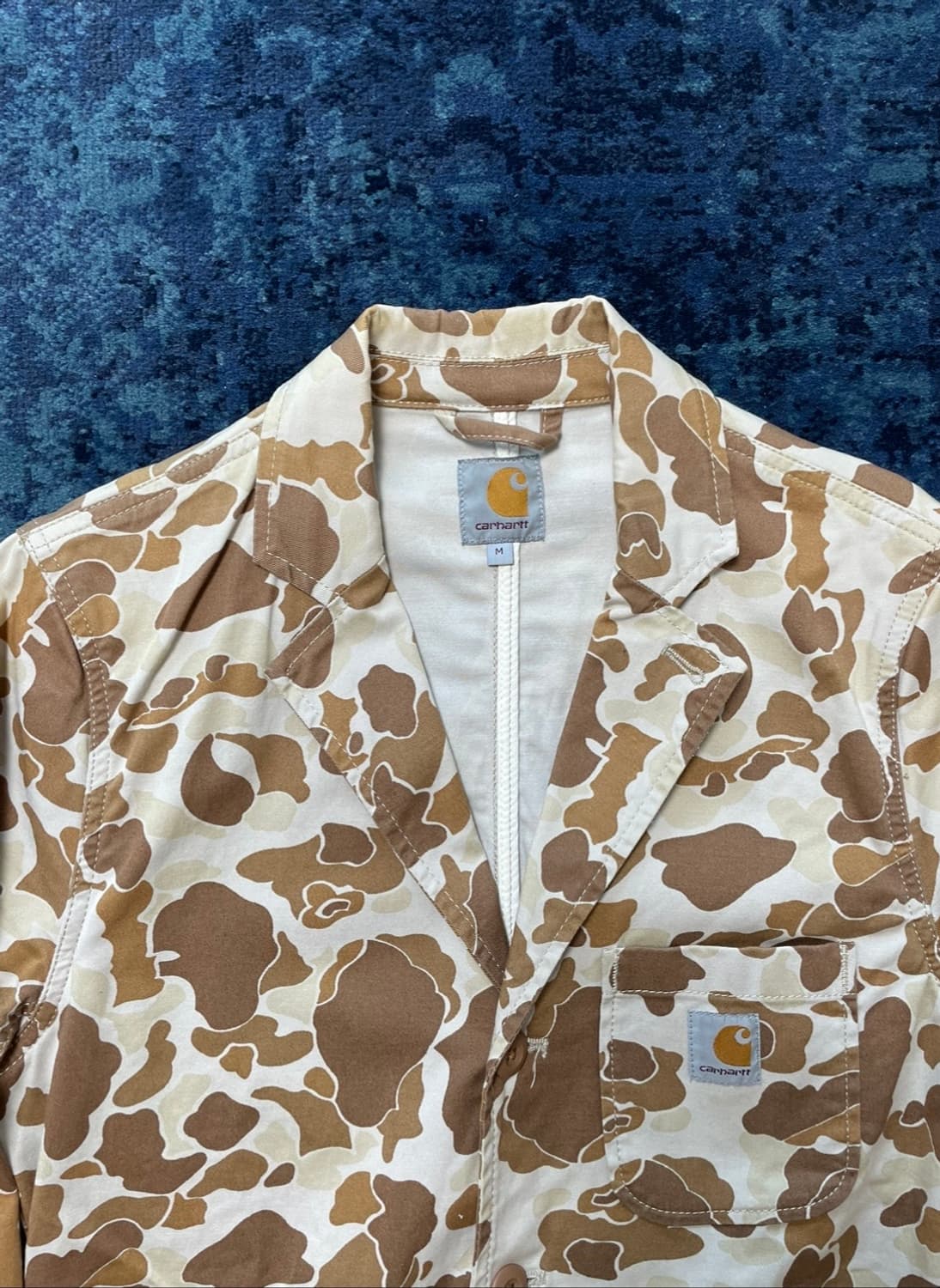 칼하트 카모 자켓 상품이미지2