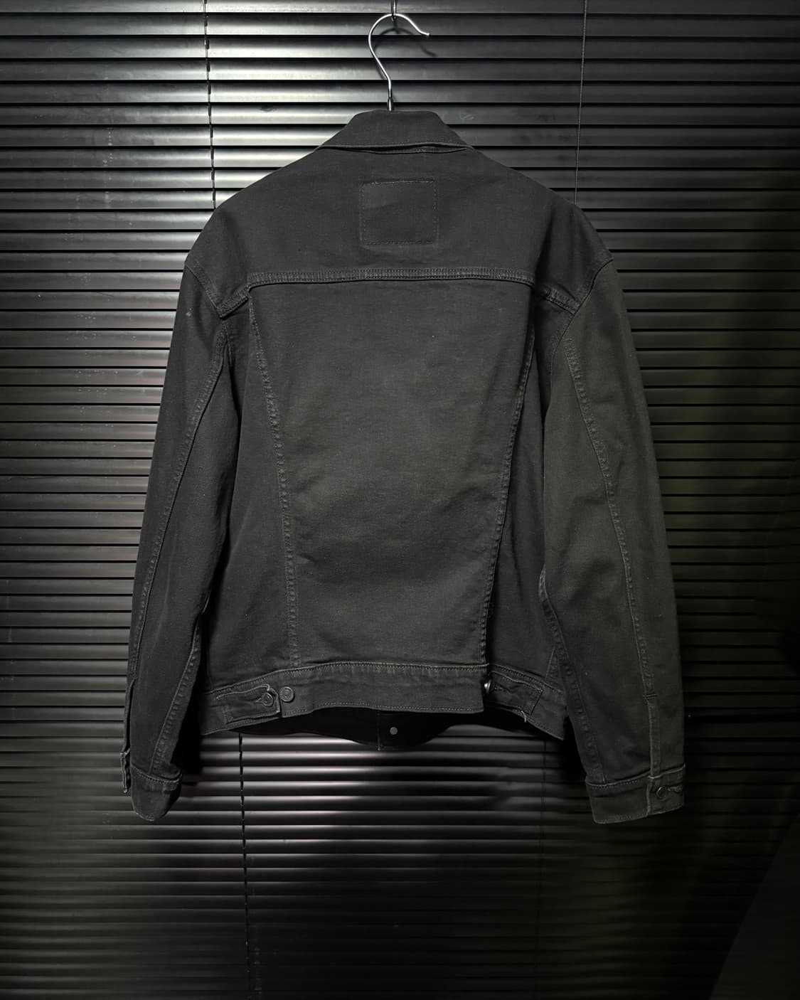 리바이스 스탠다드 블랙 데님 트러커 워크 자켓 M 95 레드탭 락시크 상품이미지4