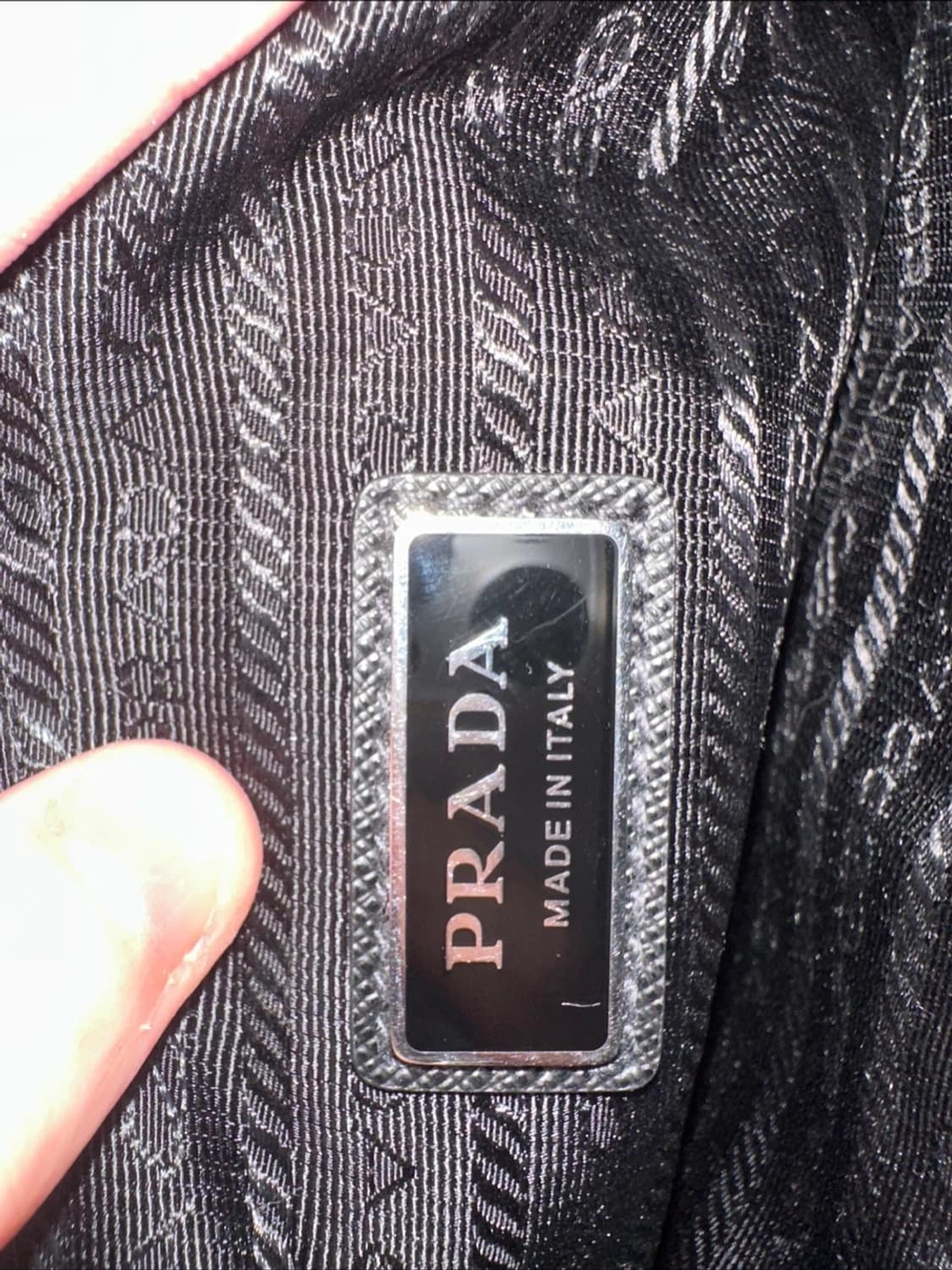 프라다 리나일론 사피아노가죽 숄더백 2vh133 상품이미지7