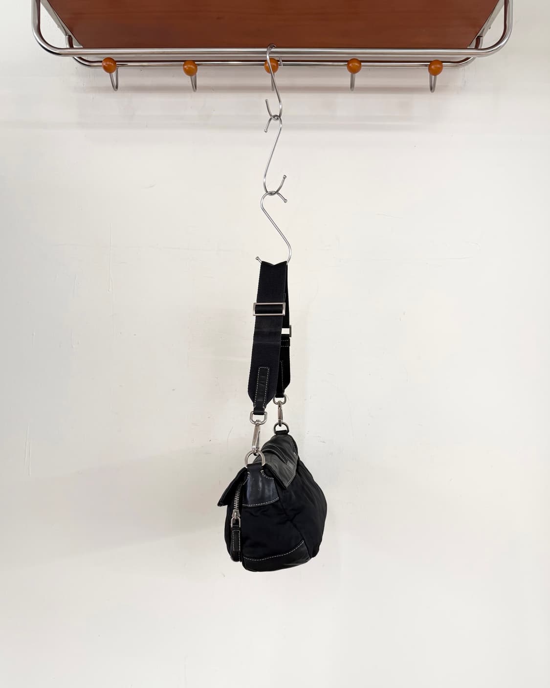 프라다 블랙 포코노 포켓 미니 숄더백 상품이미지3