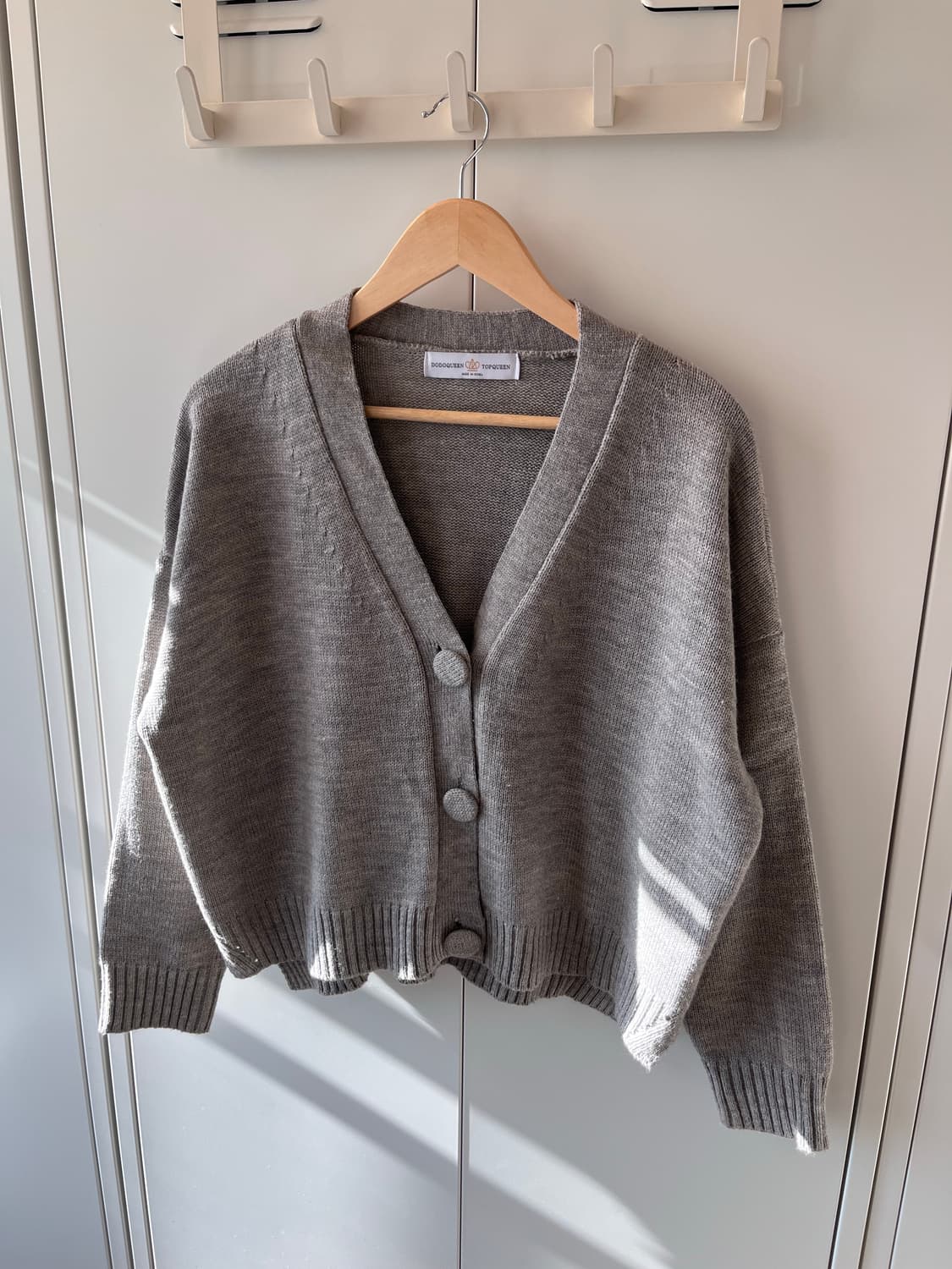 Dodoqueen 그레이 브이넥 니트 가디건 상품이미지7