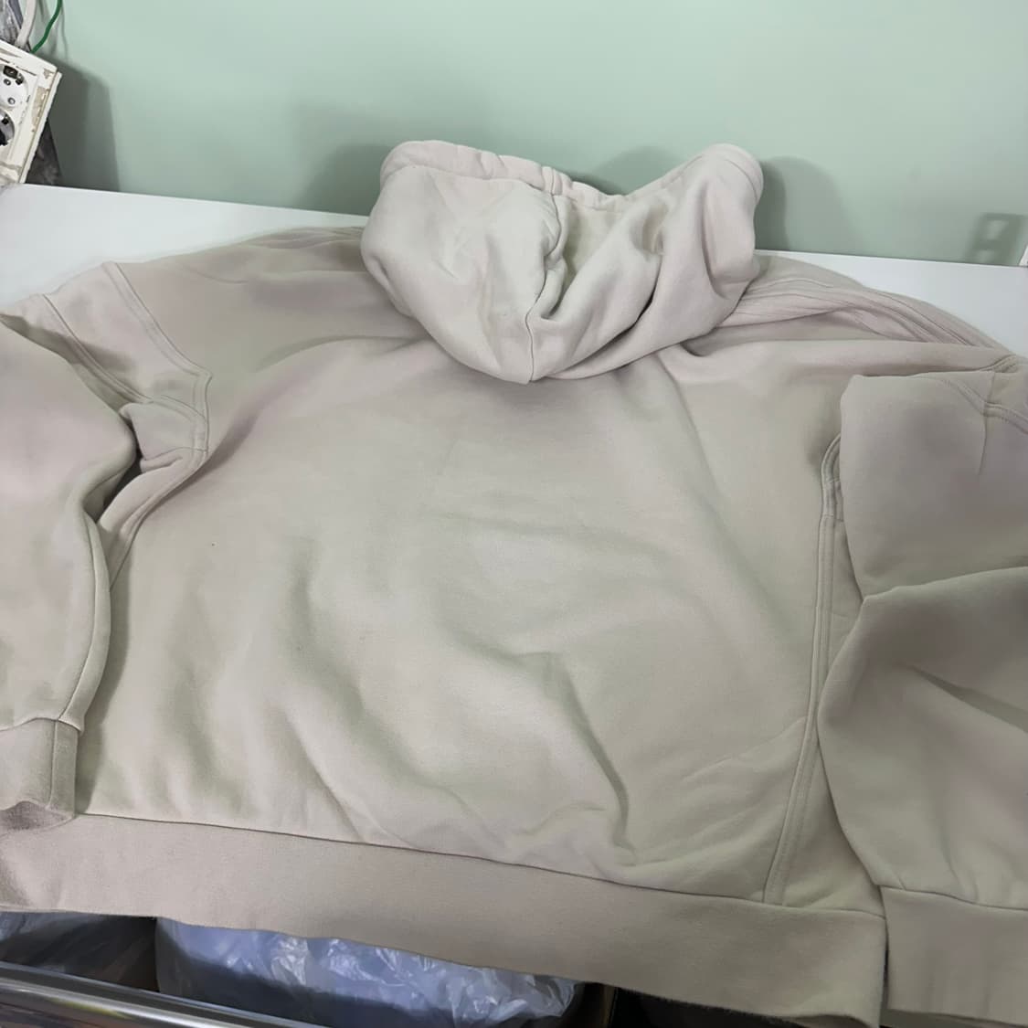 L 아디다스 오리지날 라이트베이지 가오리오버핏 챌린저 스웻후드티 상품이미지5