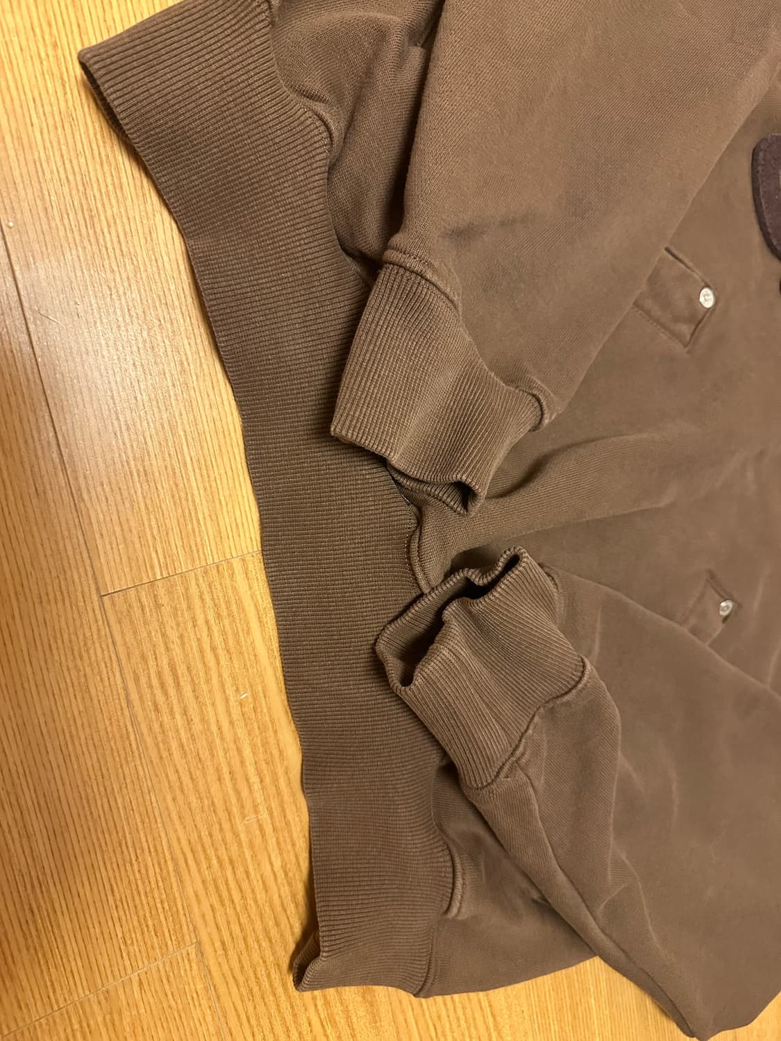 세터 루고 아플리케 리벳 후드 브라운 상품이미지3