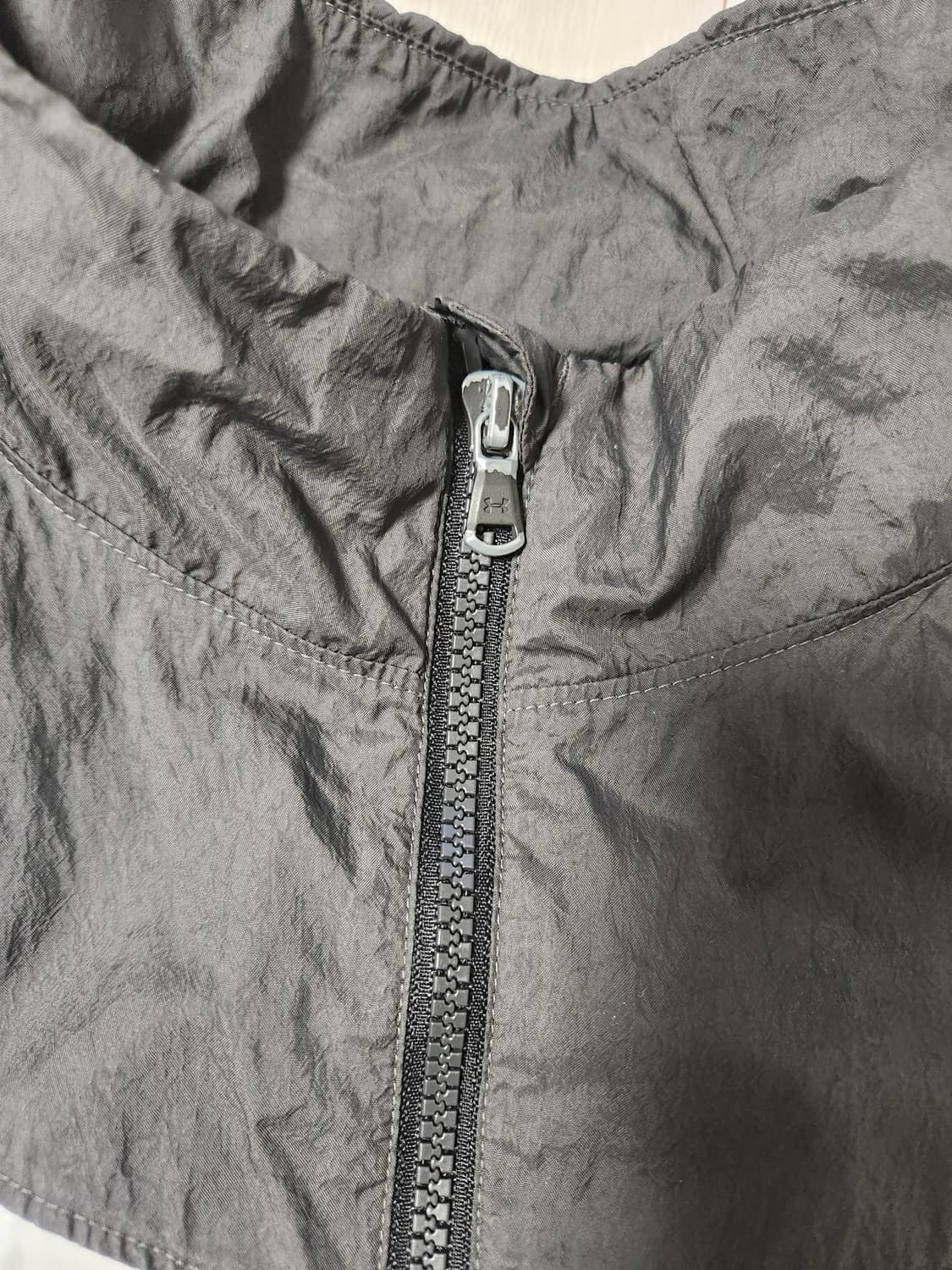 언더아머 UA 우븐 바람막이 집업 재킷1373186 사이즈105(xl)
 상품이미지2