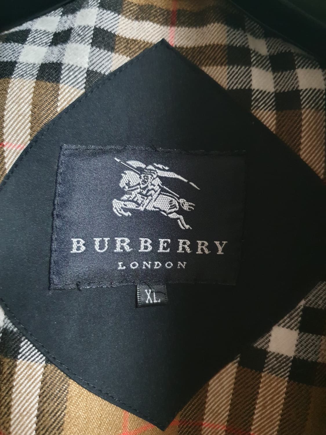 🖤 버버리 후드 자켓 블랙 체크안감 XL 상품이미지7