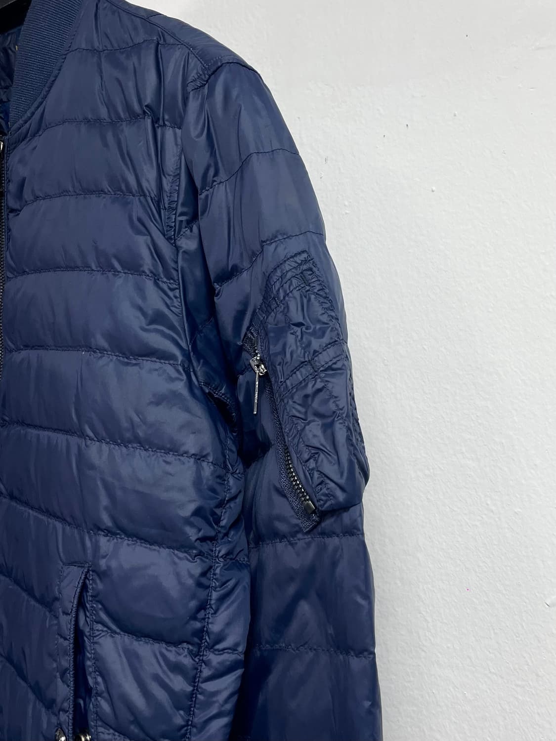 폴로 랄프로렌 네이비 경량패딩 (on.88) 상품이미지4