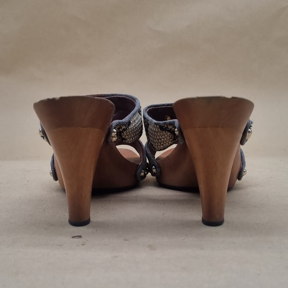 셀린느 여성슬리퍼230 굽9 상품이미지4