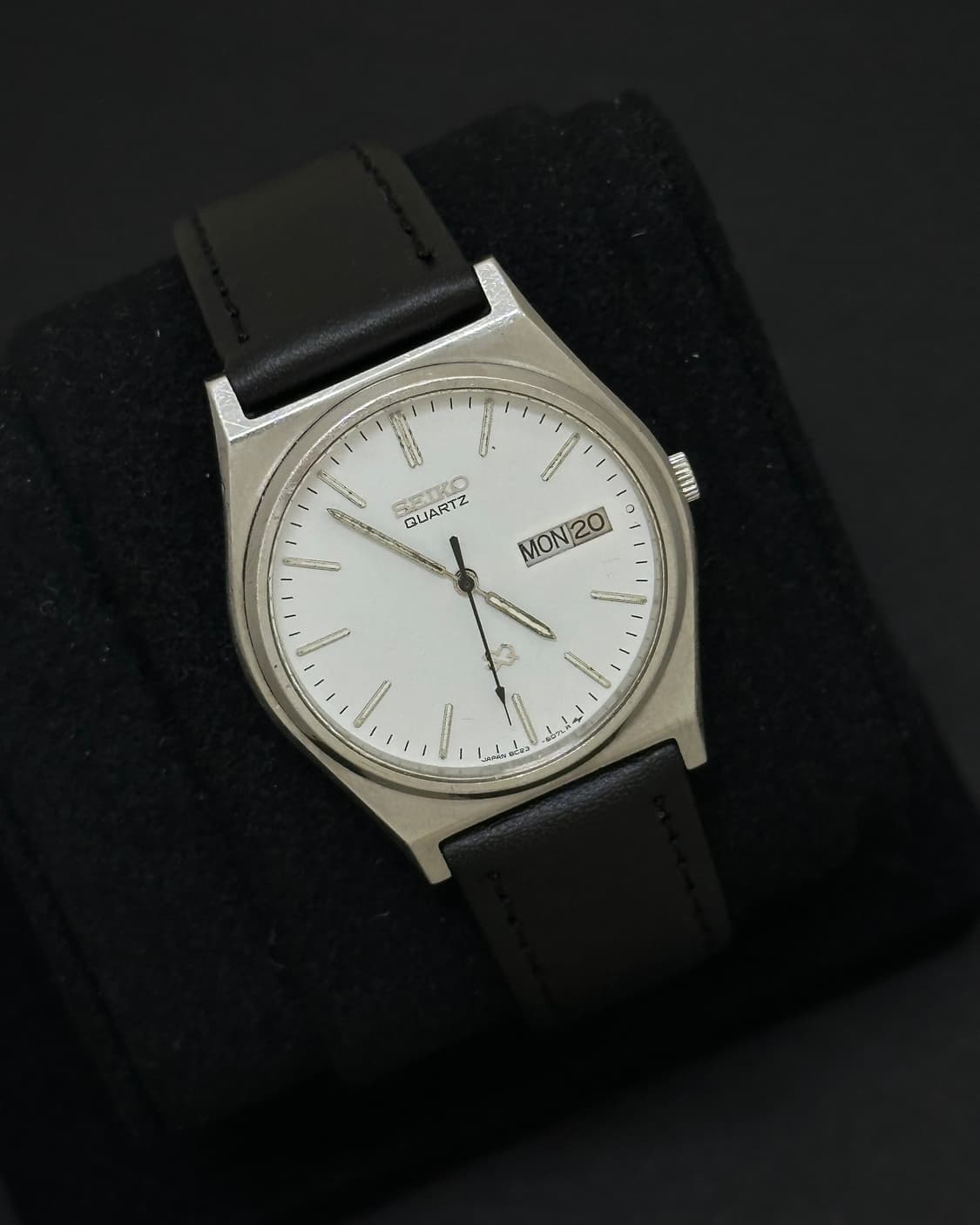 세이코 SQ 실버 쿼츠 시계 상품이미지1