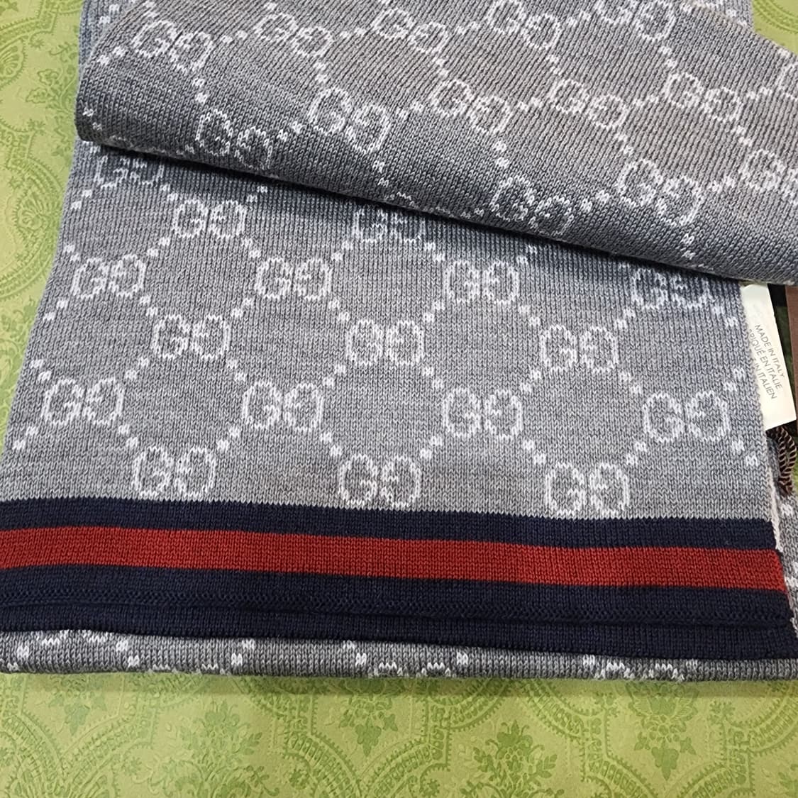 구찌  GG Two-Tone 울 스카프 그레이 새제품 택O 상품이미지3
