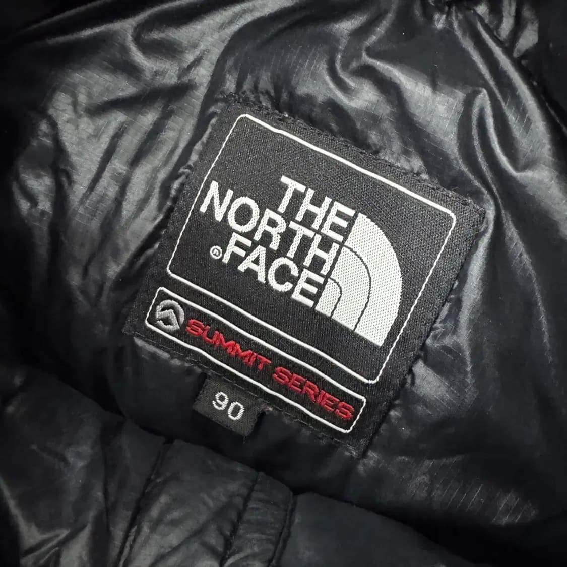 여성용 L 노스페이스 써밋 블랙 경량 패딩 조끼  상품이미지5