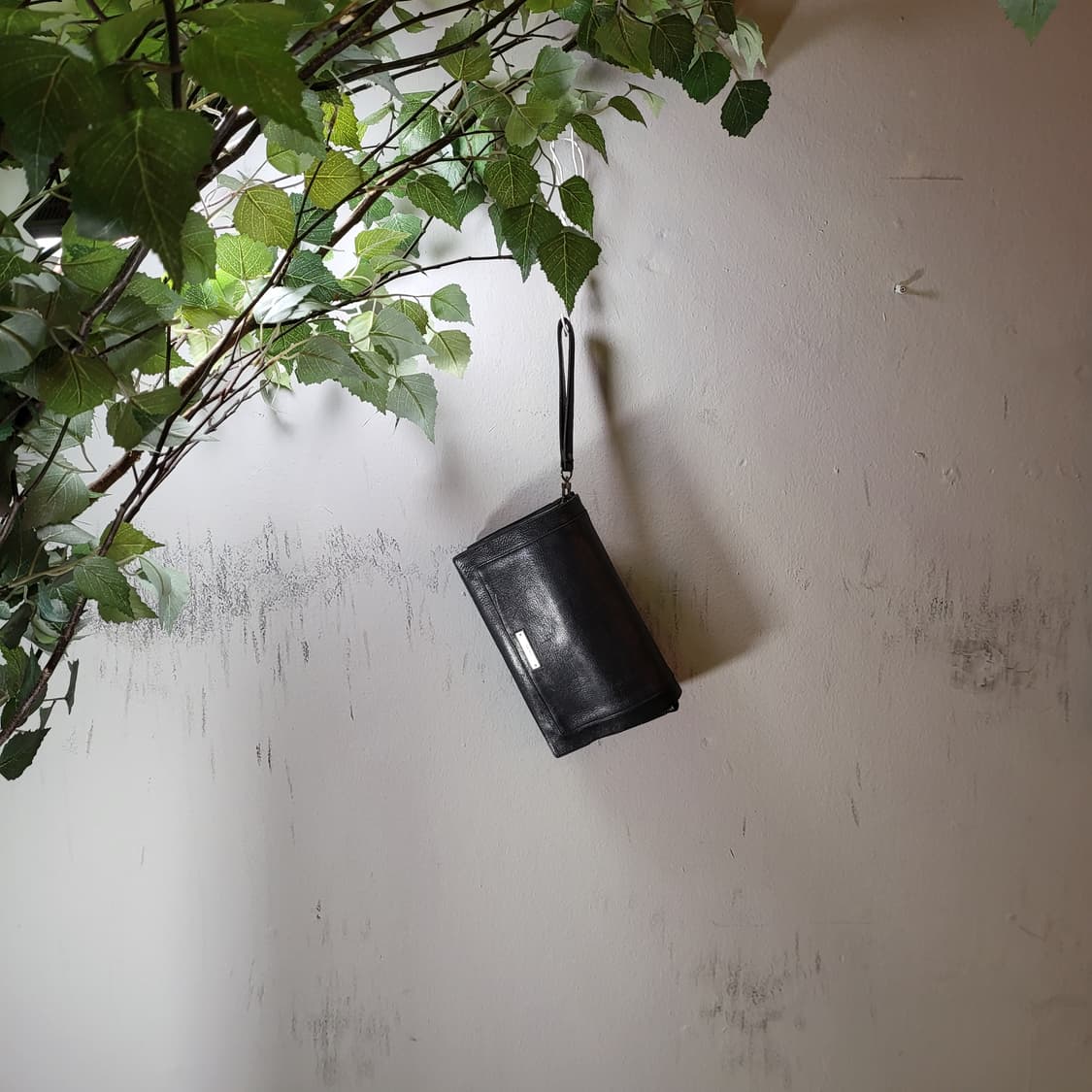 nom 레더 클러치백 상품이미지1