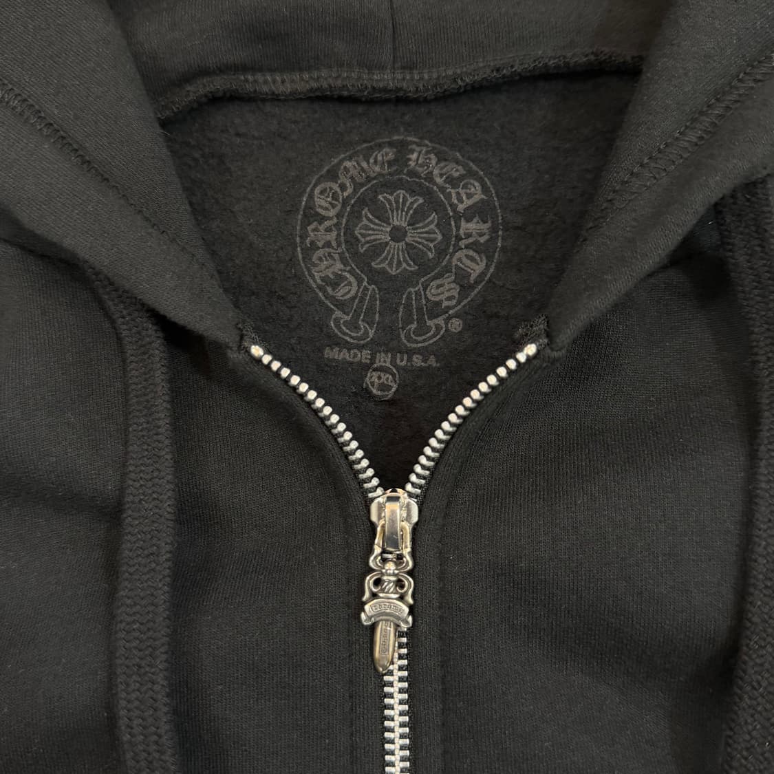 [리오브] 크롬하츠 버티컬 로고 후드집업 상품이미지4