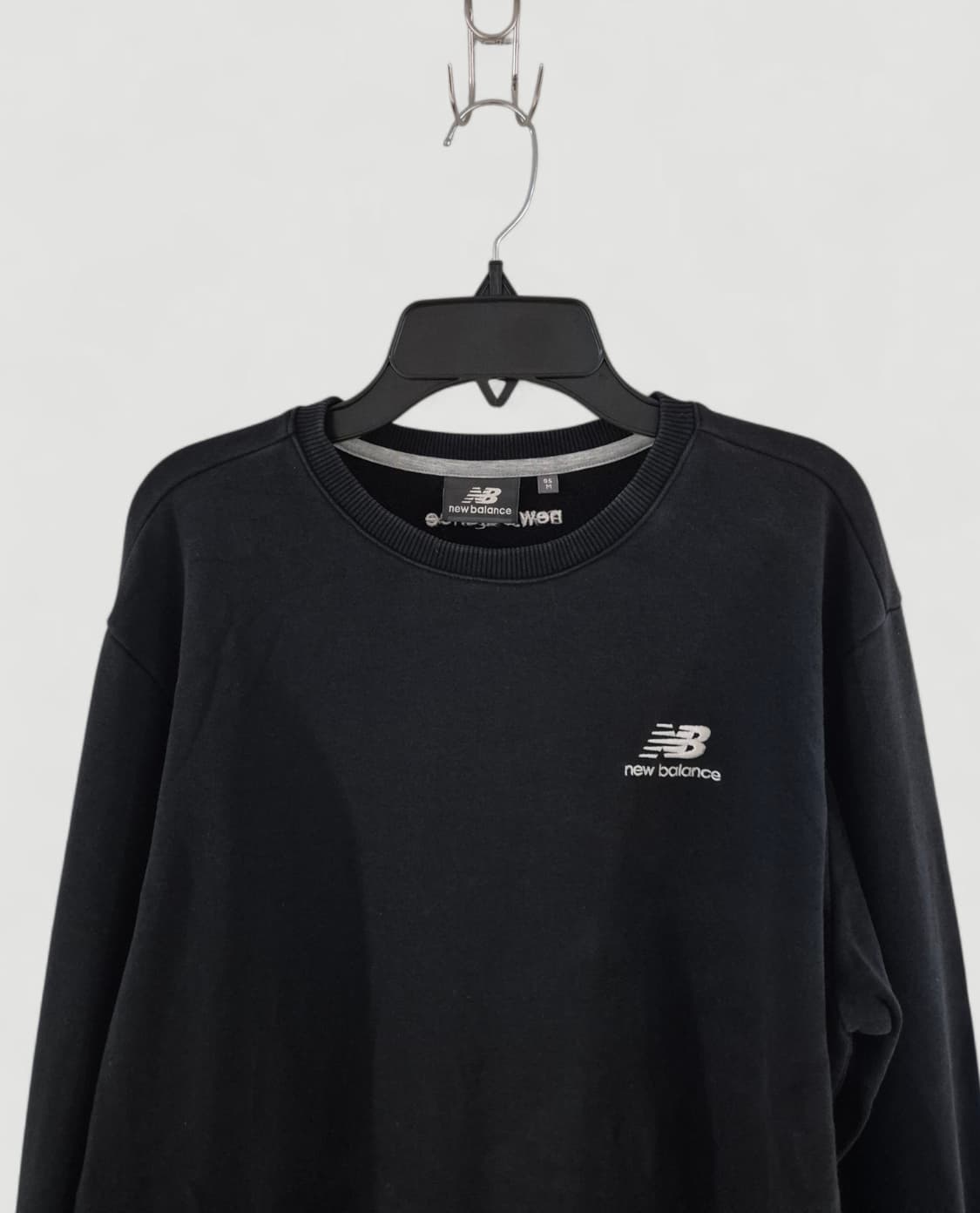 [95]뉴발란스 스몰로고 맨투맨 상품이미지1