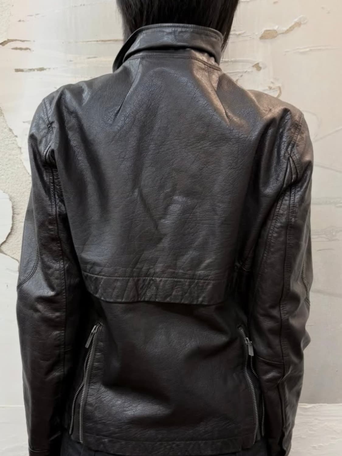 릭오웬스맛) 코데즈컴바인 하이넥 사선 카우 레더 자켓 상품이미지6