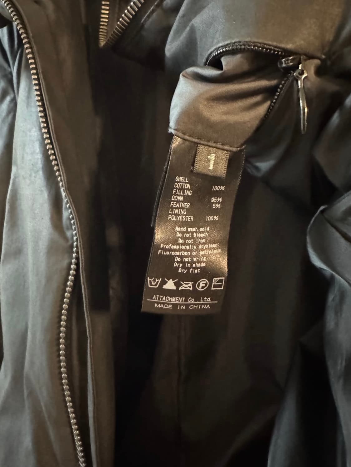 카즈유키 쿠마가이 절개 패딩 1 size 상품이미지5